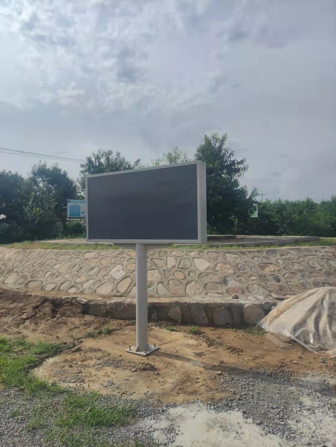 1647221699149319.jpg 1647221699149319.jpg